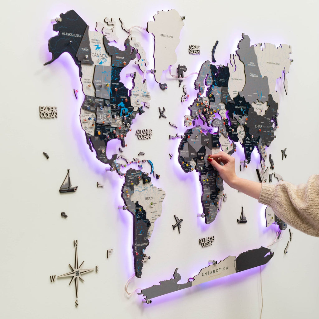 3D LED / LUMINOUS Wooden World Map
