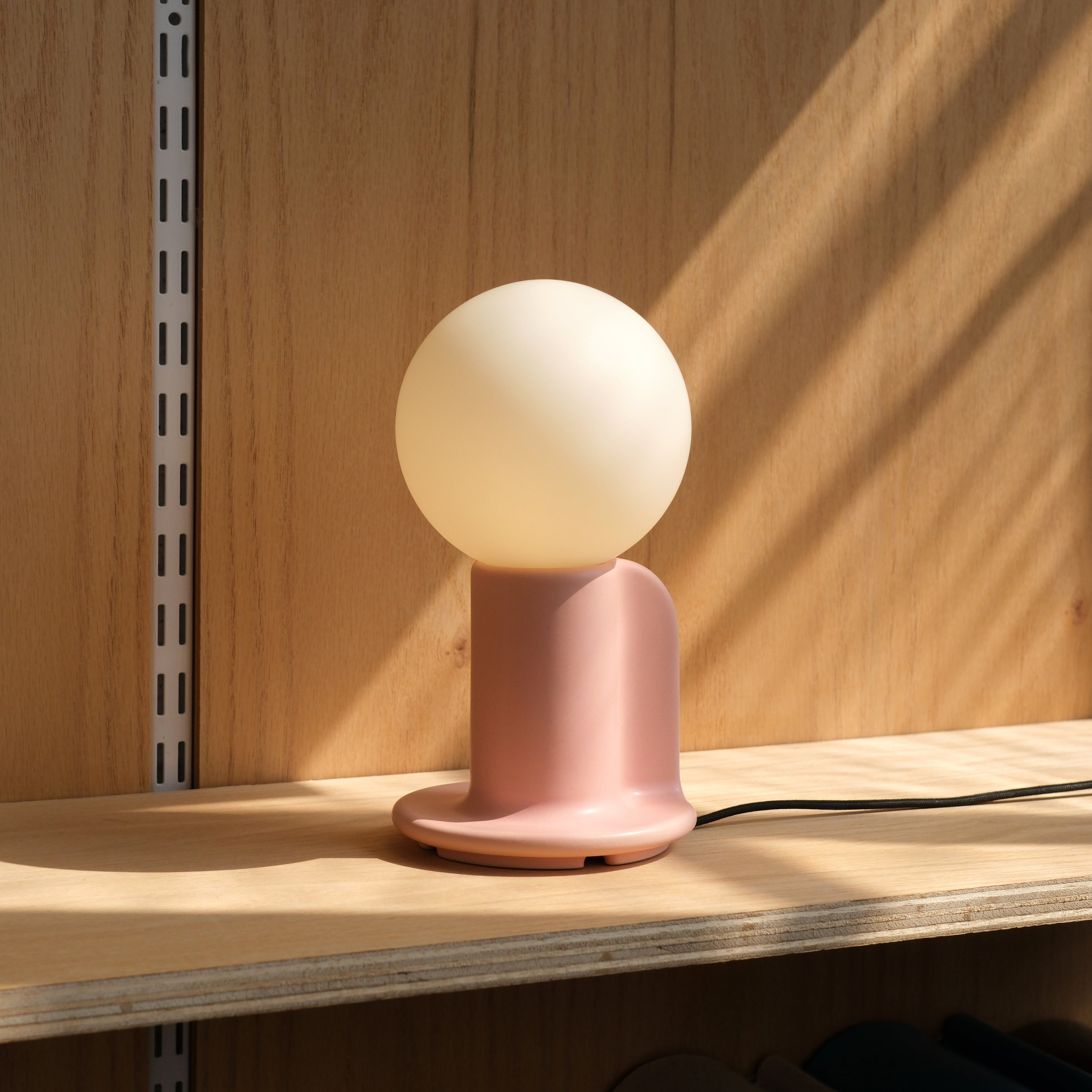 Q Lamp