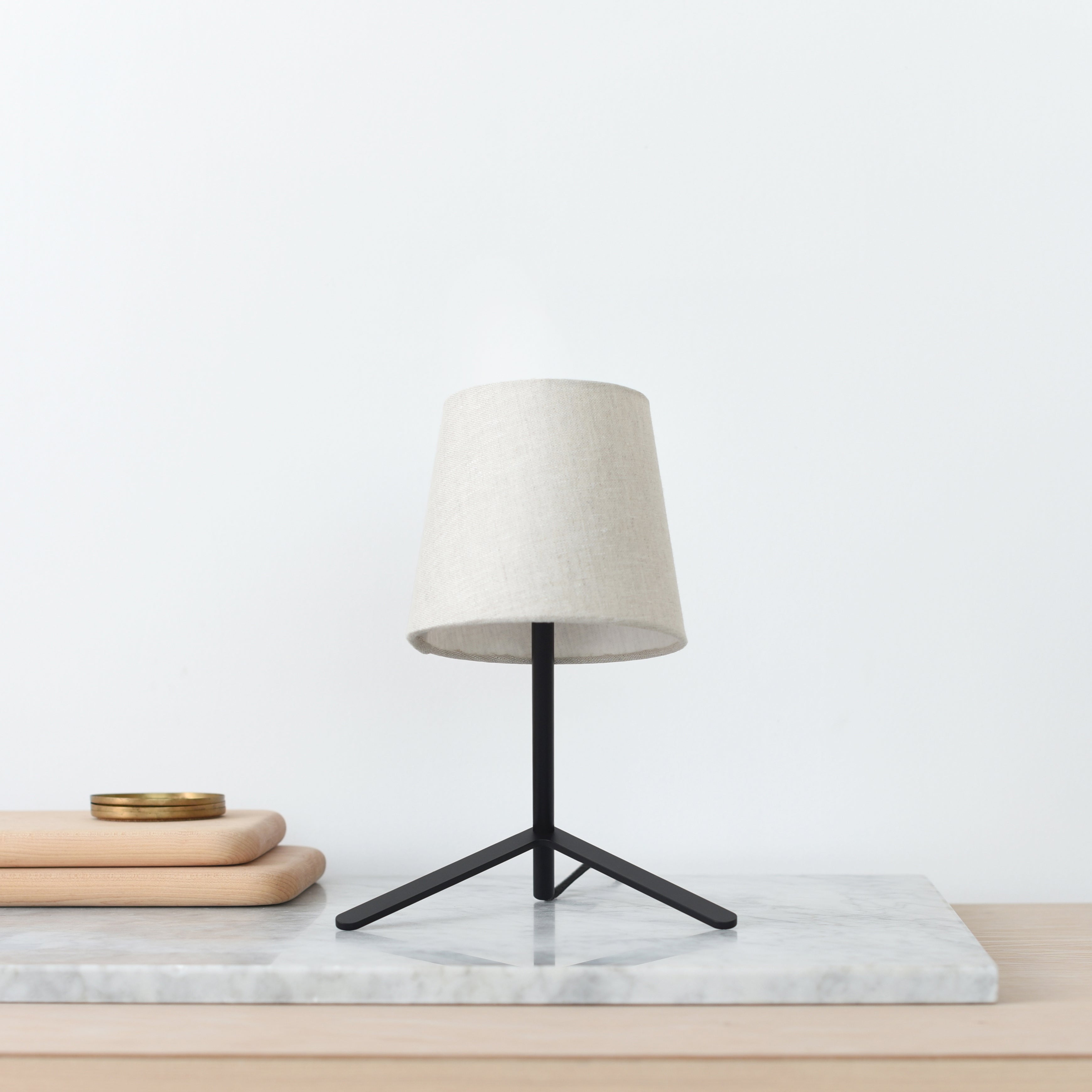 Tri-Leg Modern Lamp